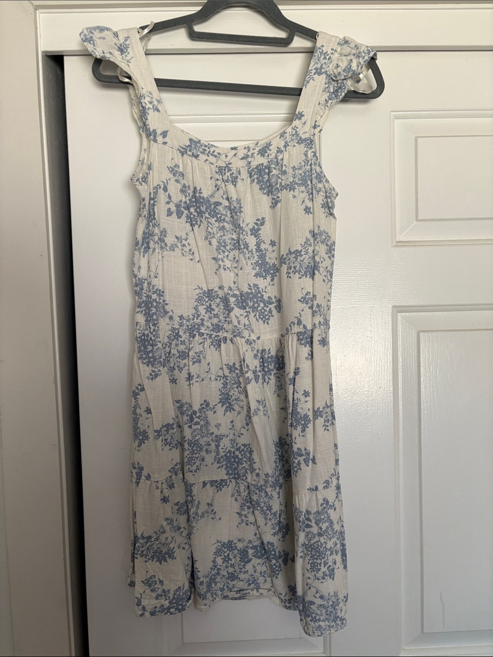 Women’s Cream & Blue Floral Sundress